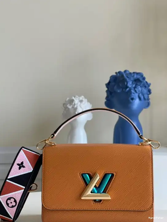 LOUIS MM VUITTON TWIST 0624